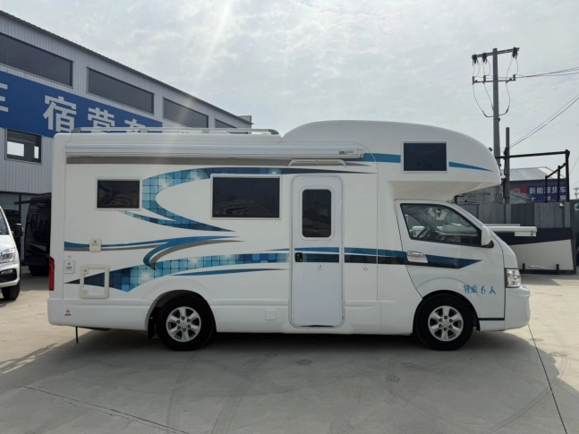 BSW HIACE (TOYOTA)  2017
