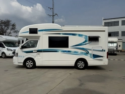 BSW HIACE (TOYOTA)  2017