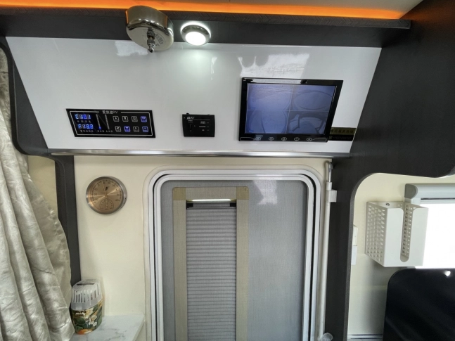MAXUS T70  2021