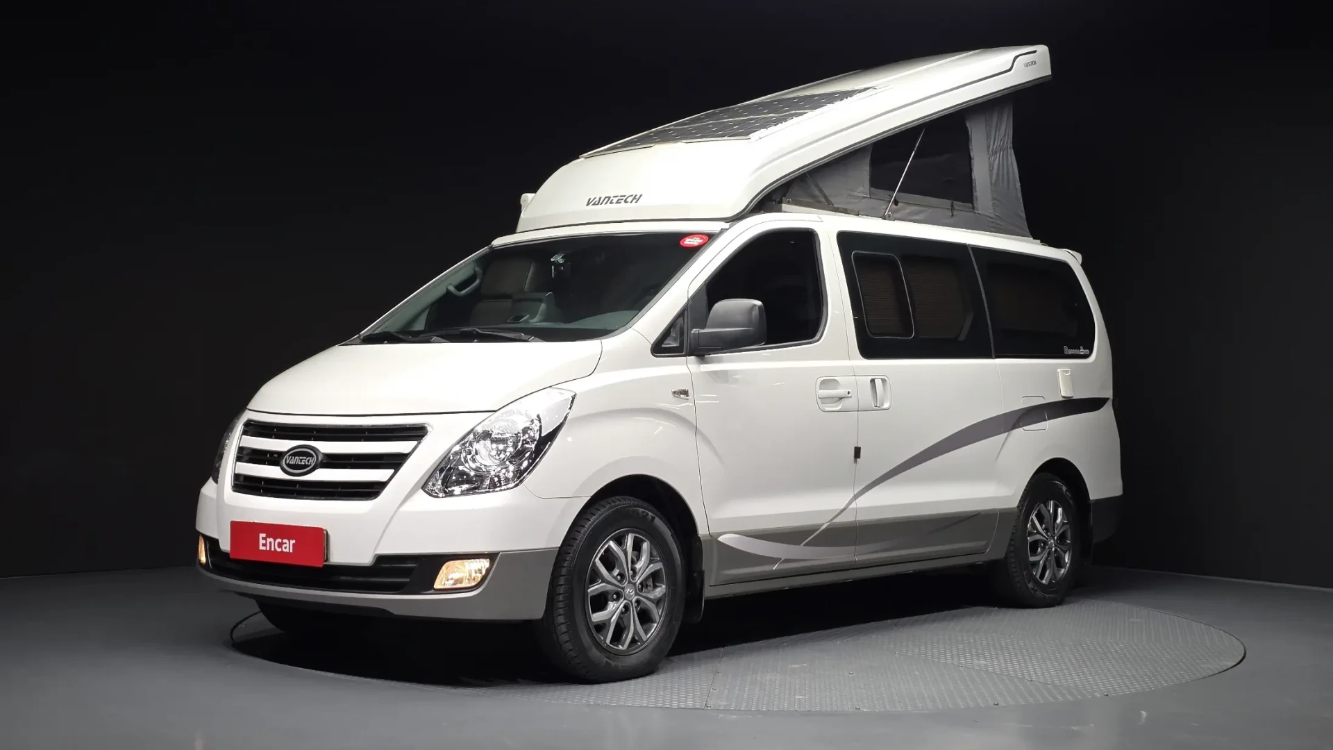 Hyundai Grand Starex Camping  2017