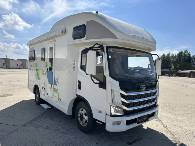 SAIC H500  2023