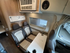 MAXUS V90  2022