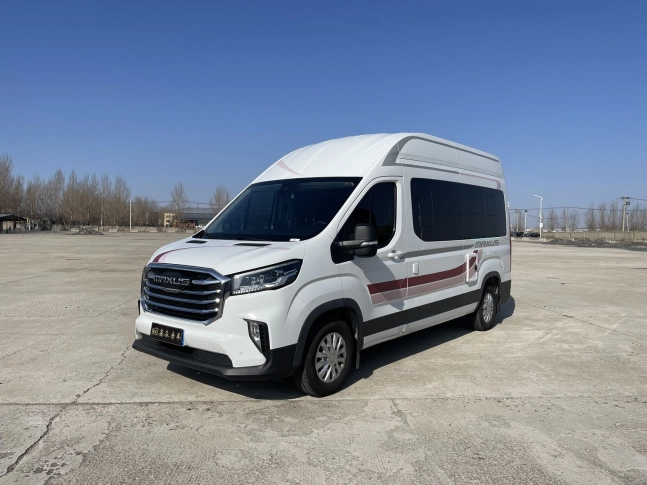 MAXUS V90  2022