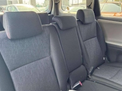 Toyota wish 1.8X HID Selection 2010