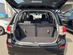 Toyota wish 1.8X HID Selection 2010