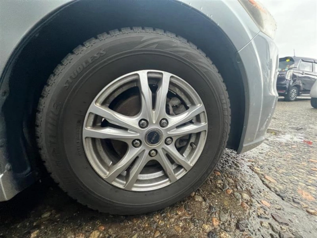 Honda Stream ZS HDD Navi Package 2010